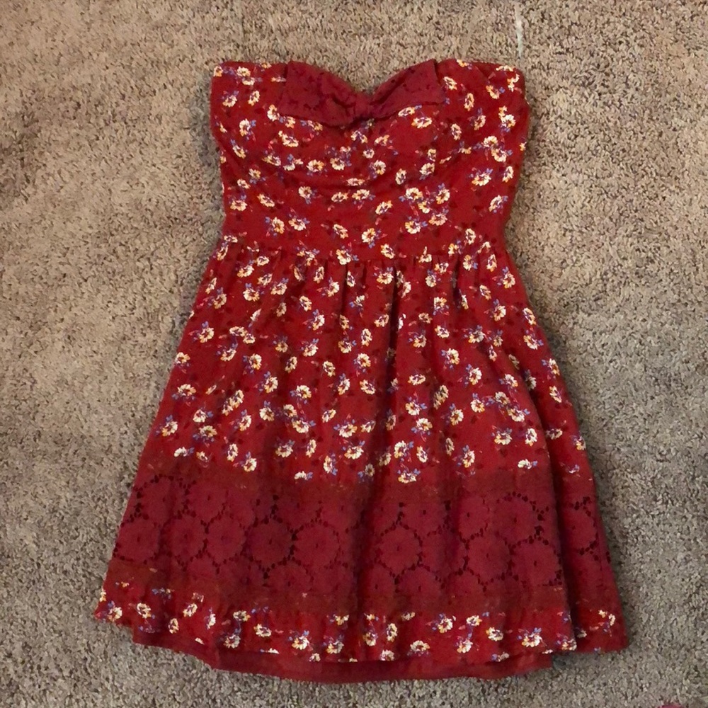 Strapless dress